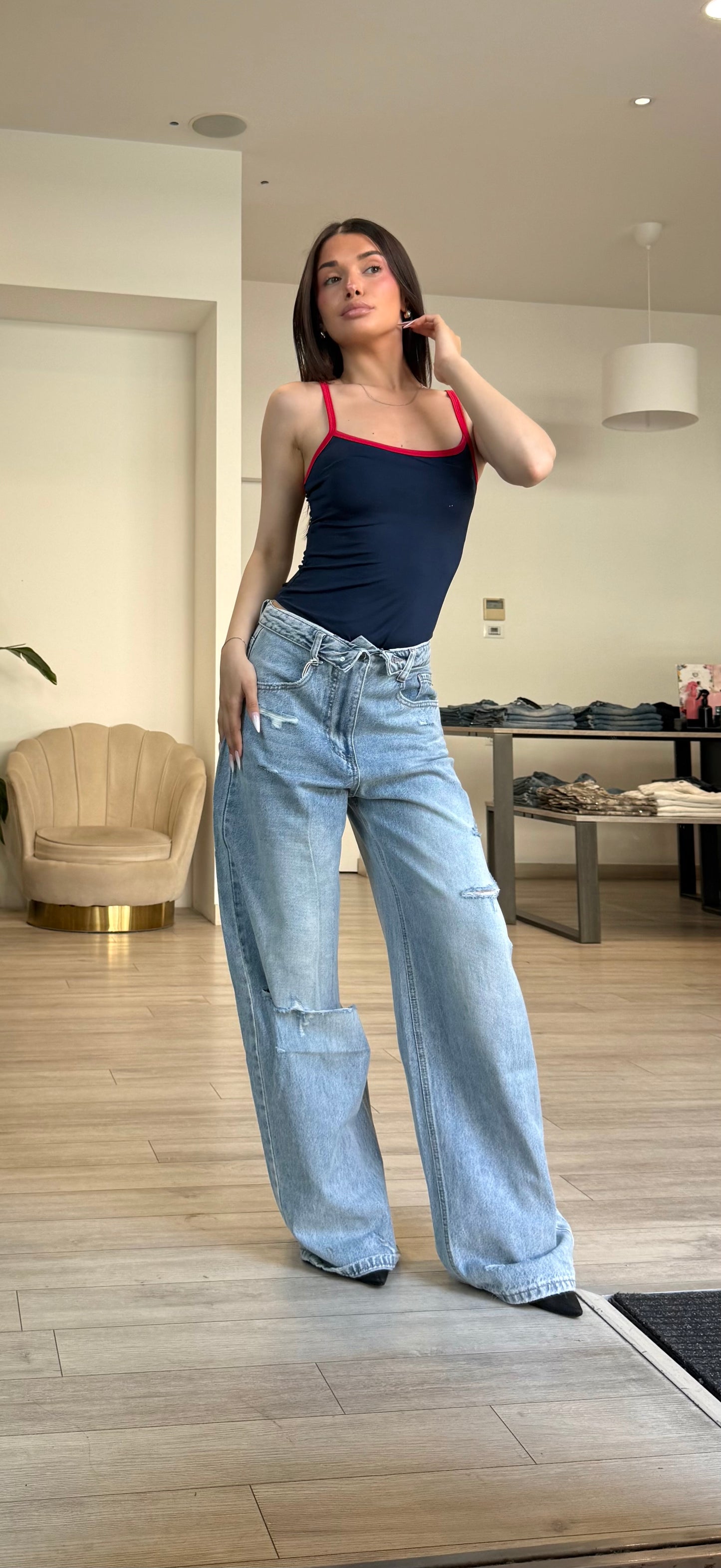 Body Leona