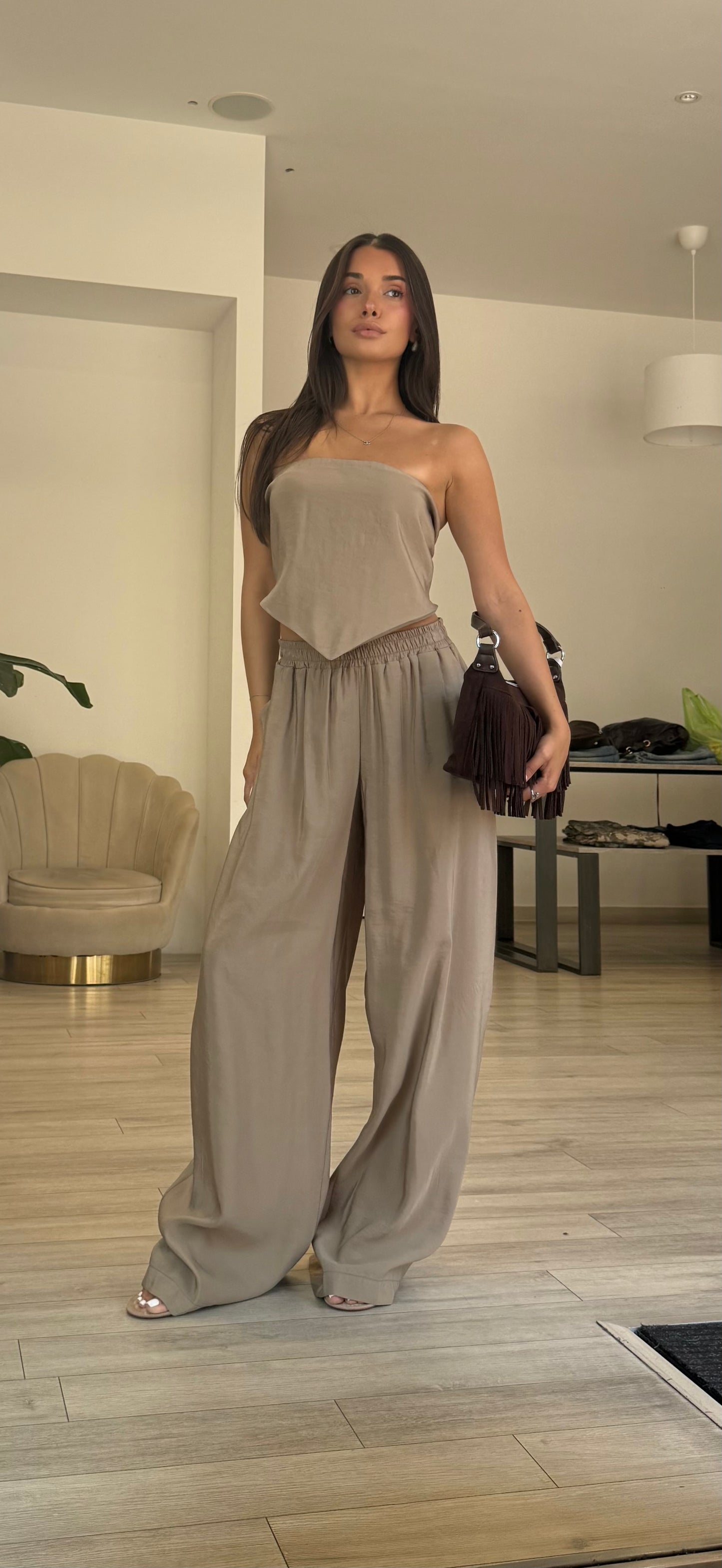 Completo Jessi
