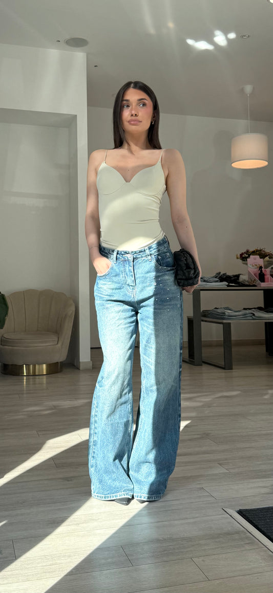 Top Classy Betty