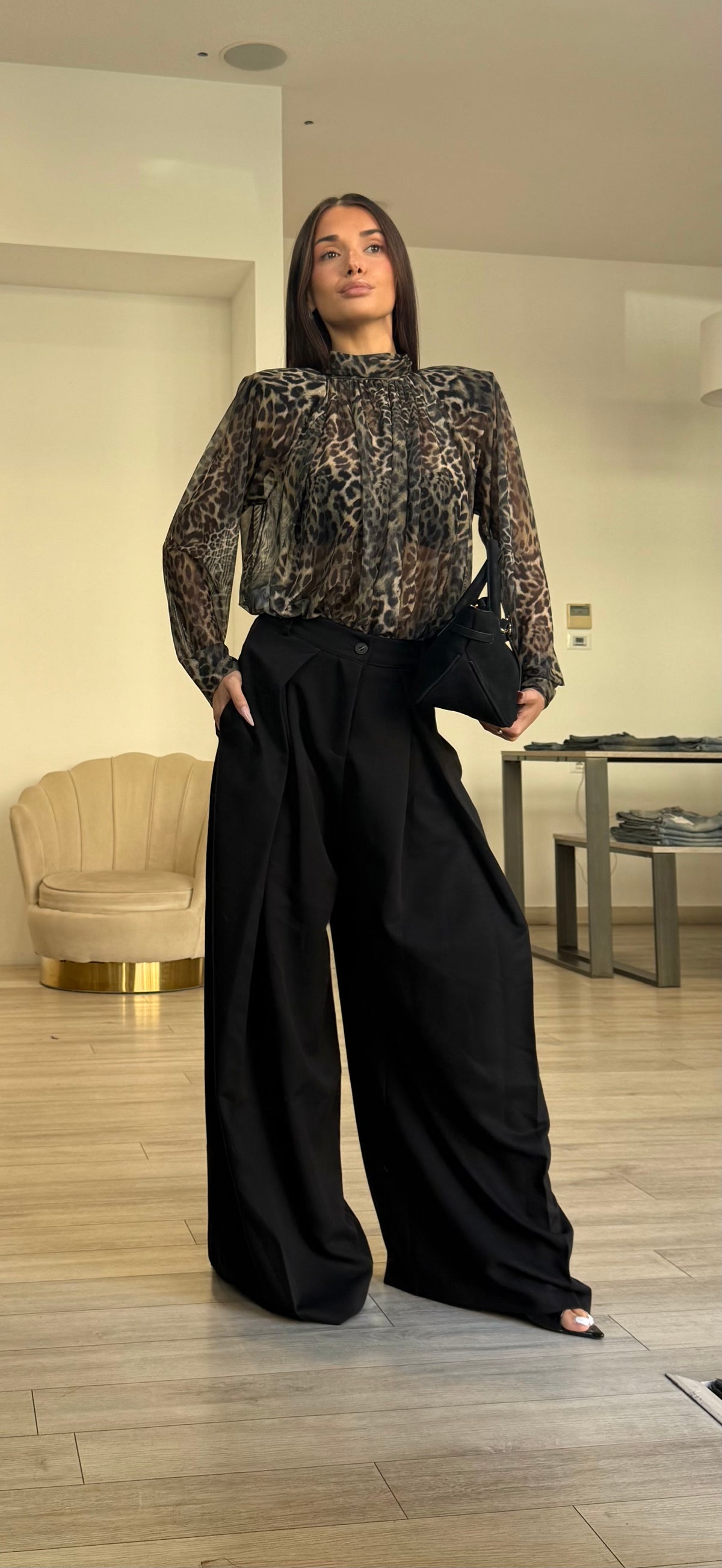 Pantalone Laura